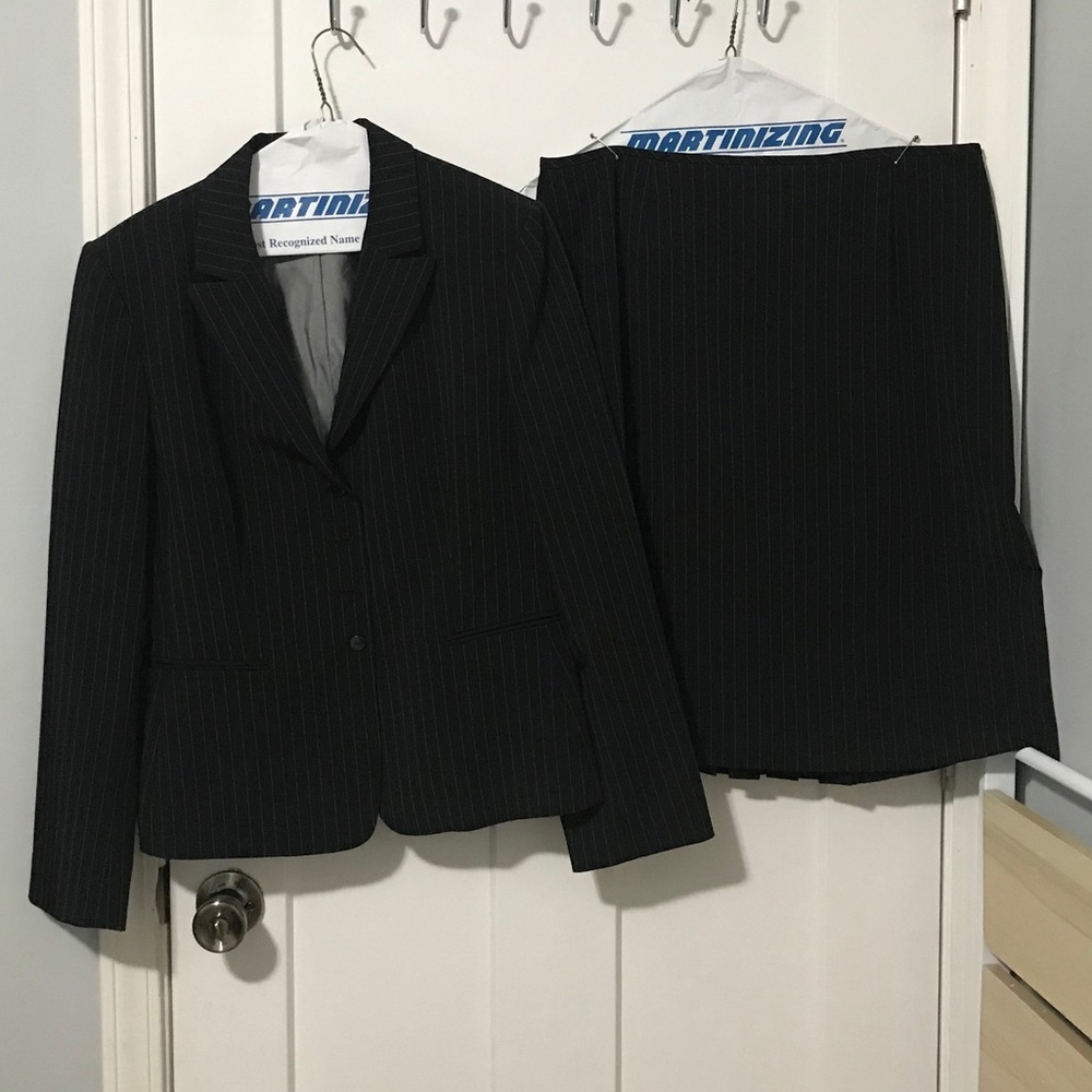 2-Piece Suit - Jacket and Skirt
